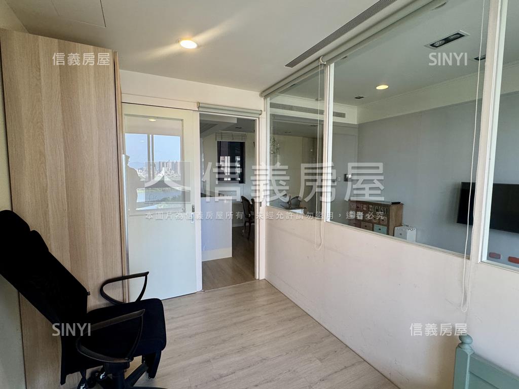 左岸鄉村風２房平面車位房屋室內格局與周邊環境