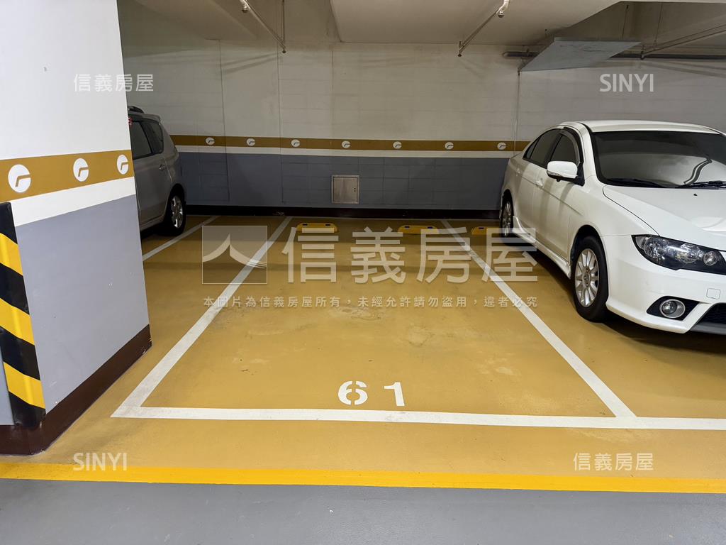 左岸鄉村風２房平面車位房屋室內格局與周邊環境