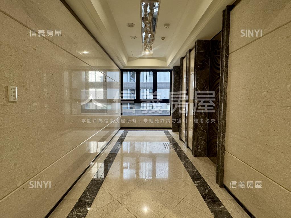 左岸鄉村風２房平面車位房屋室內格局與周邊環境