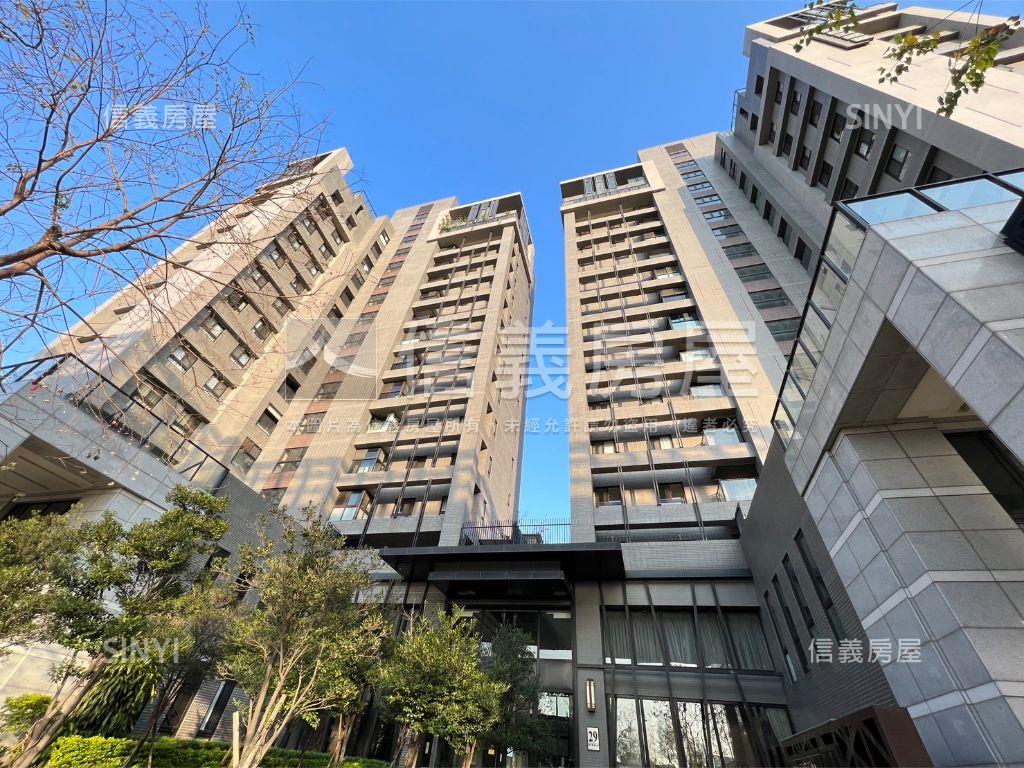 近中國醫天青硯三房附車位房屋室內格局與周邊環境