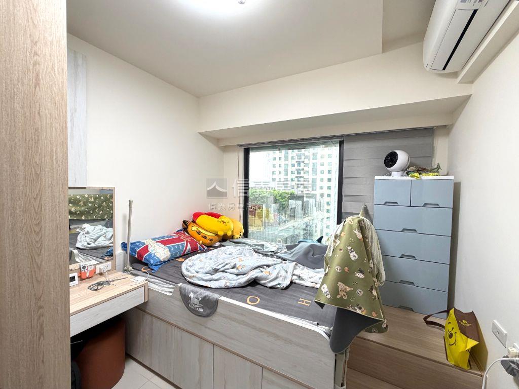 正義聯盟質感裝潢三房車位房屋室內格局與周邊環境