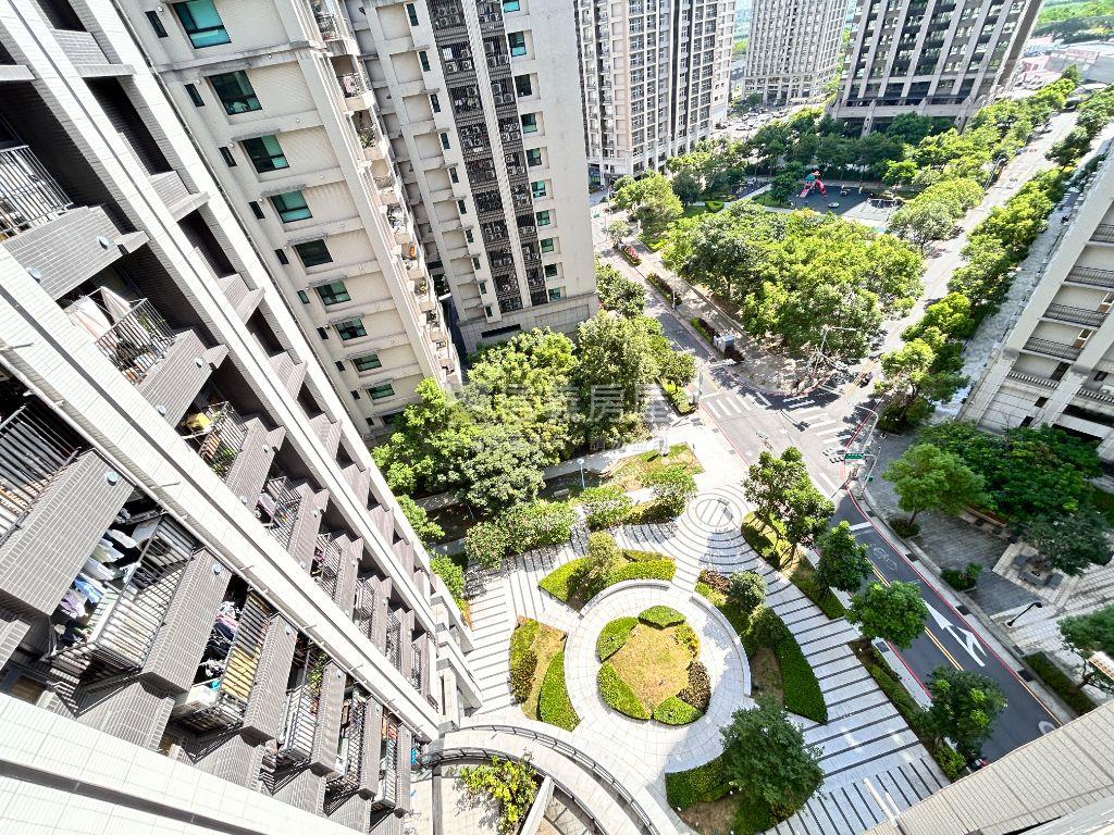 洲子洋悅居三房車位房屋室內格局與周邊環境