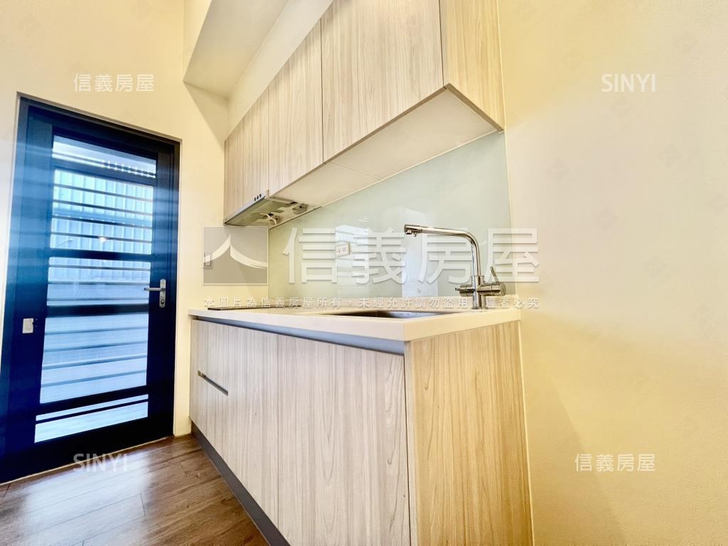 潮世代兩房平車露臺戶房屋室內格局與周邊環境