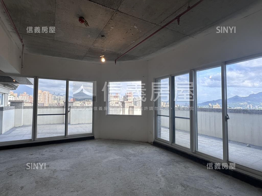台北灣高樓景觀大戶房屋室內格局與周邊環境