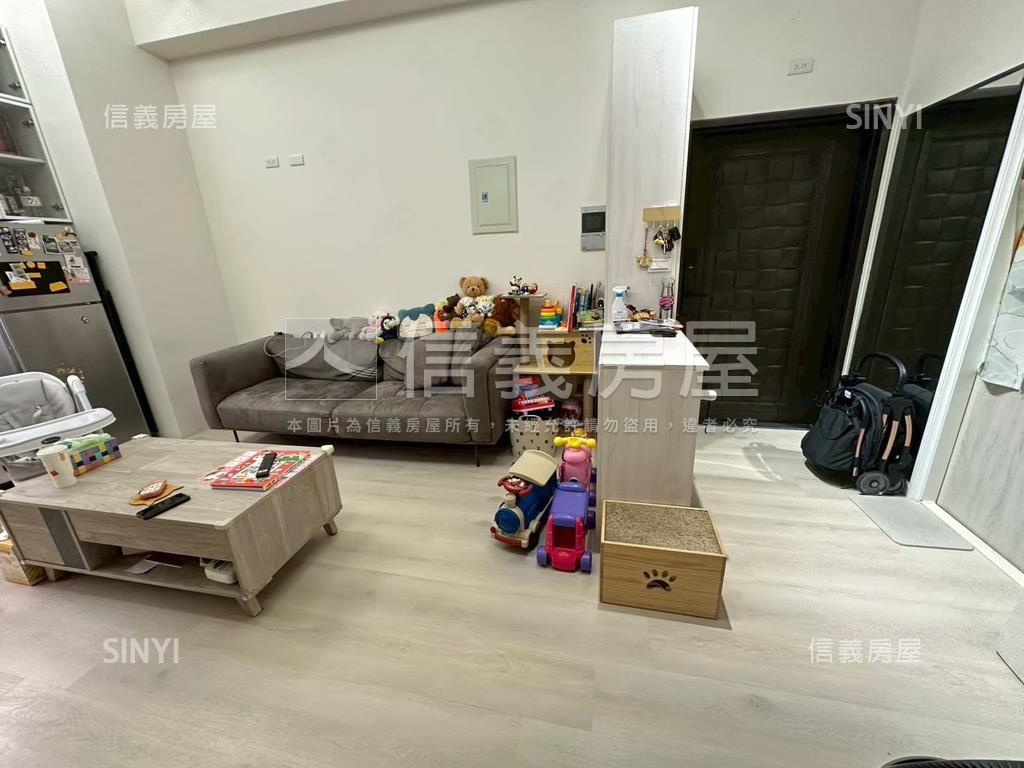 華鎮精美裝潢房屋室內格局與周邊環境