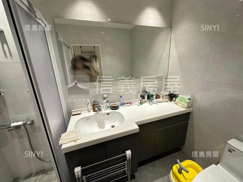 華鎮精美裝潢房屋室內格局與周邊環境
