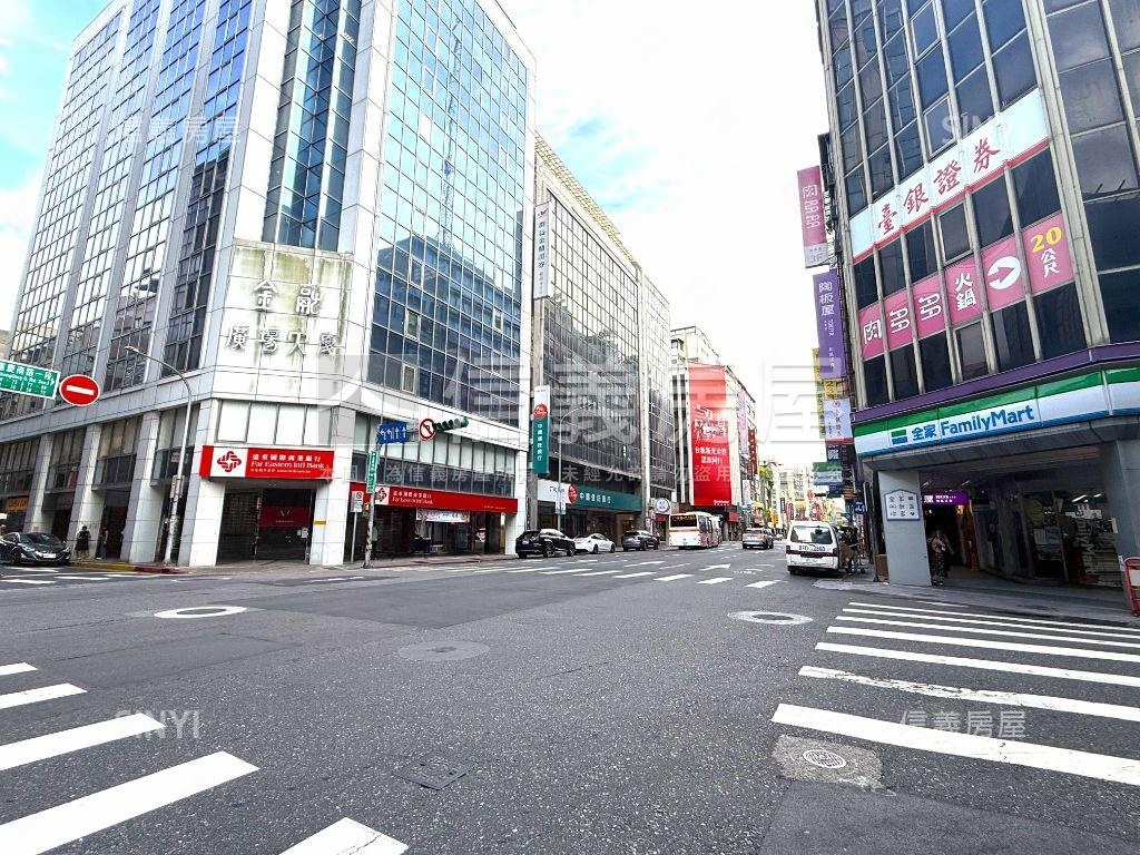 近未來雙子星●可營登純辦房屋室內格局與周邊環境