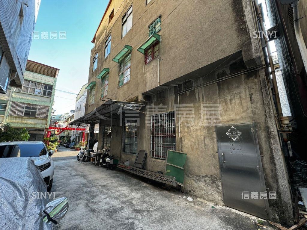 近車站三德西街邊間透店房屋室內格局與周邊環境