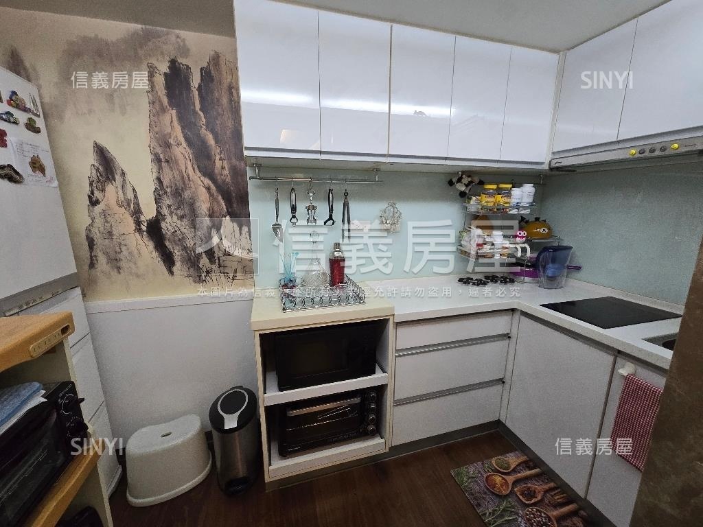 面１０１★國際館ＥＡＴ房屋室內格局與周邊環境