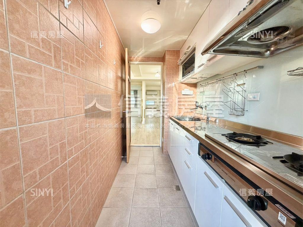 專任＊傳奇高樓山景美三房房屋室內格局與周邊環境