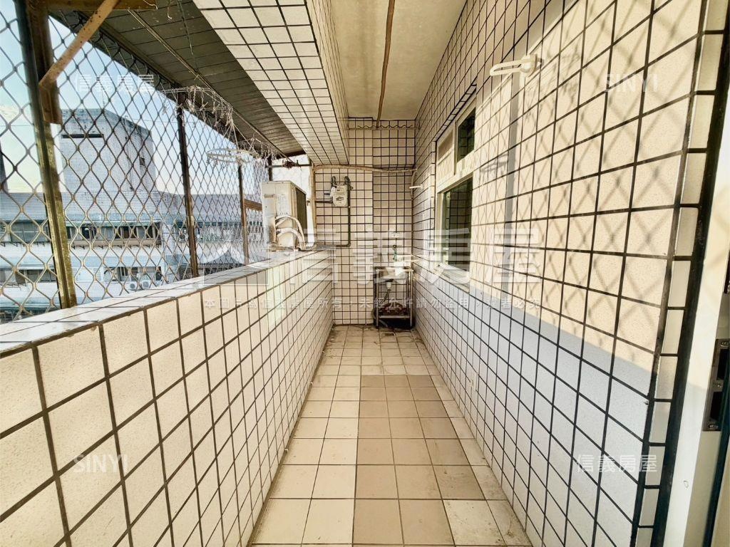 專任＊傳奇高樓山景美三房房屋室內格局與周邊環境