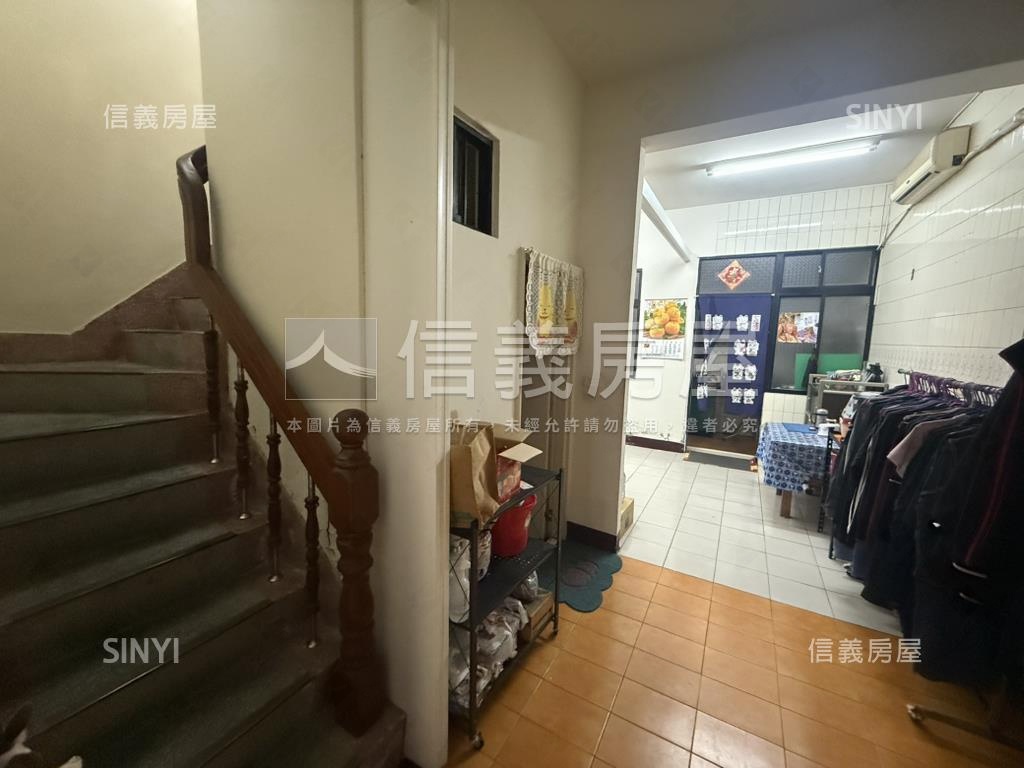 水湳角間活路透天房屋室內格局與周邊環境