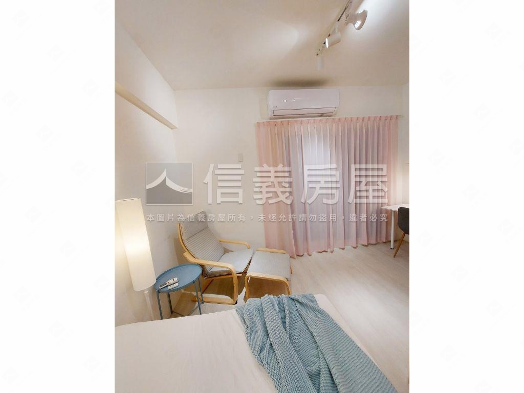 演說家美裝三房車位房屋室內格局與周邊環境