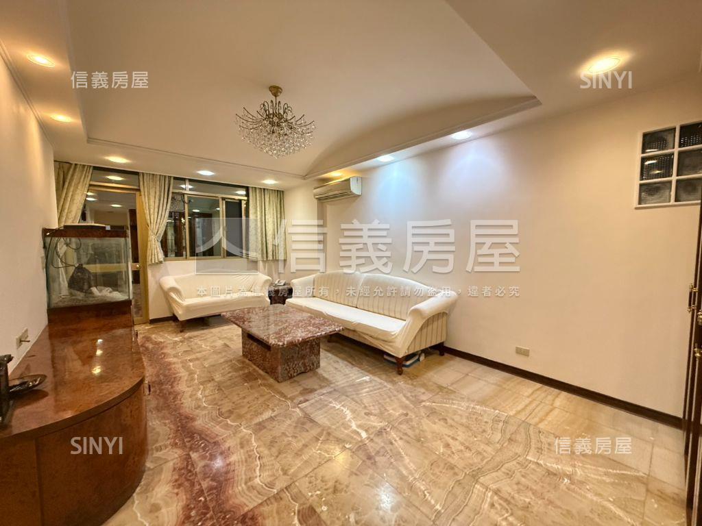 陽光靜巷一樓門前方便停車房屋室內格局與周邊環境