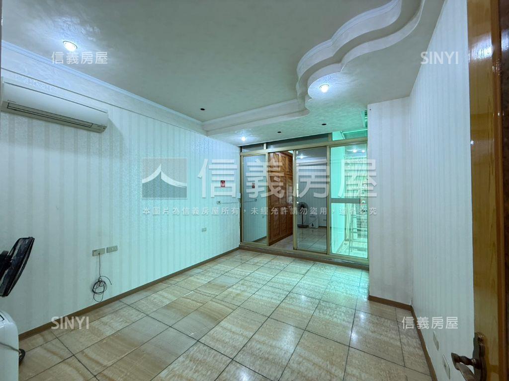 陽光靜巷一樓門前方便停車房屋室內格局與周邊環境