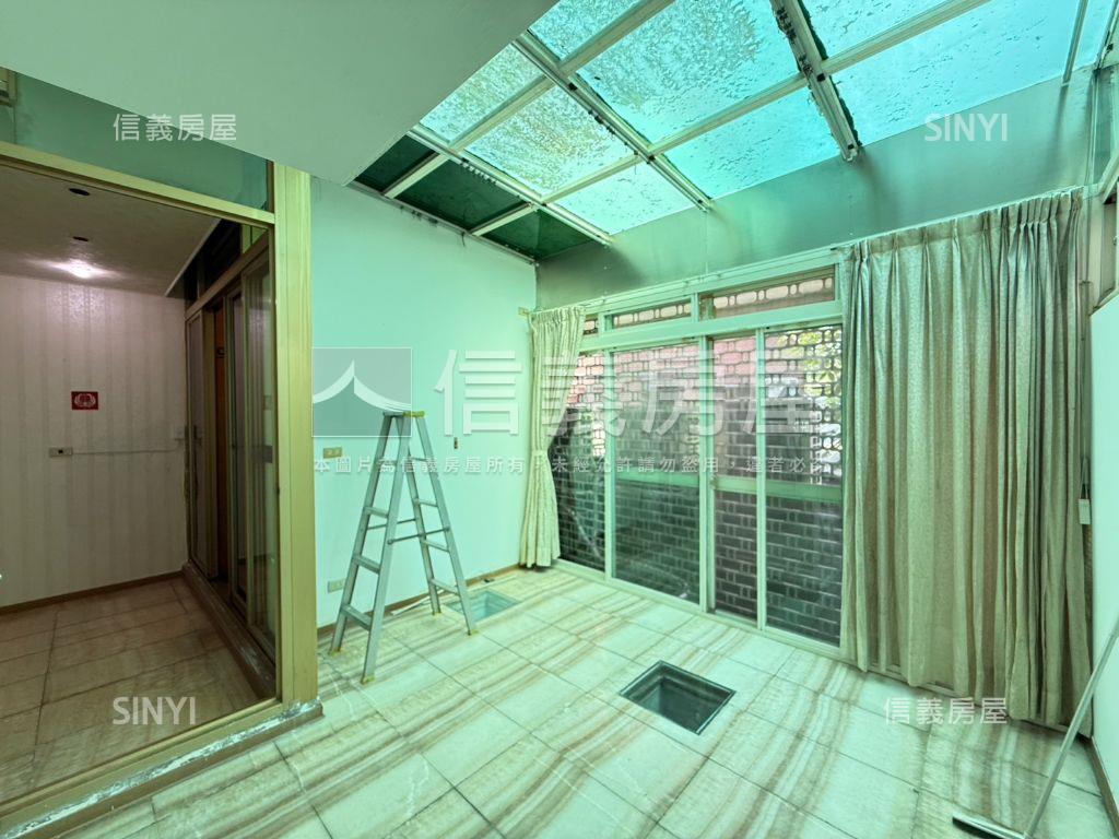 陽光靜巷一樓門前方便停車房屋室內格局與周邊環境