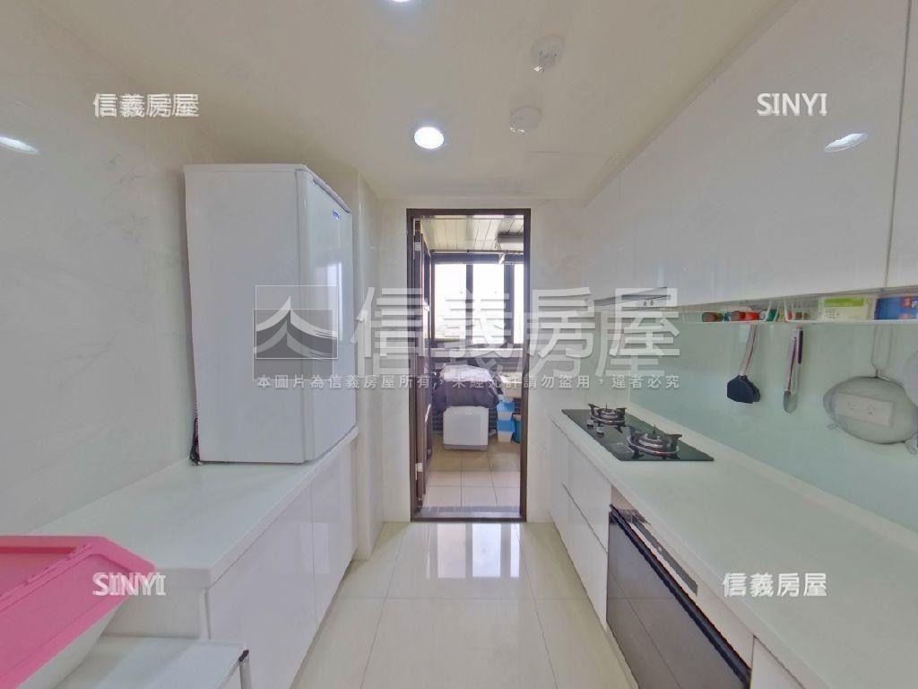 宜雄玉荷美景三房車位房屋室內格局與周邊環境