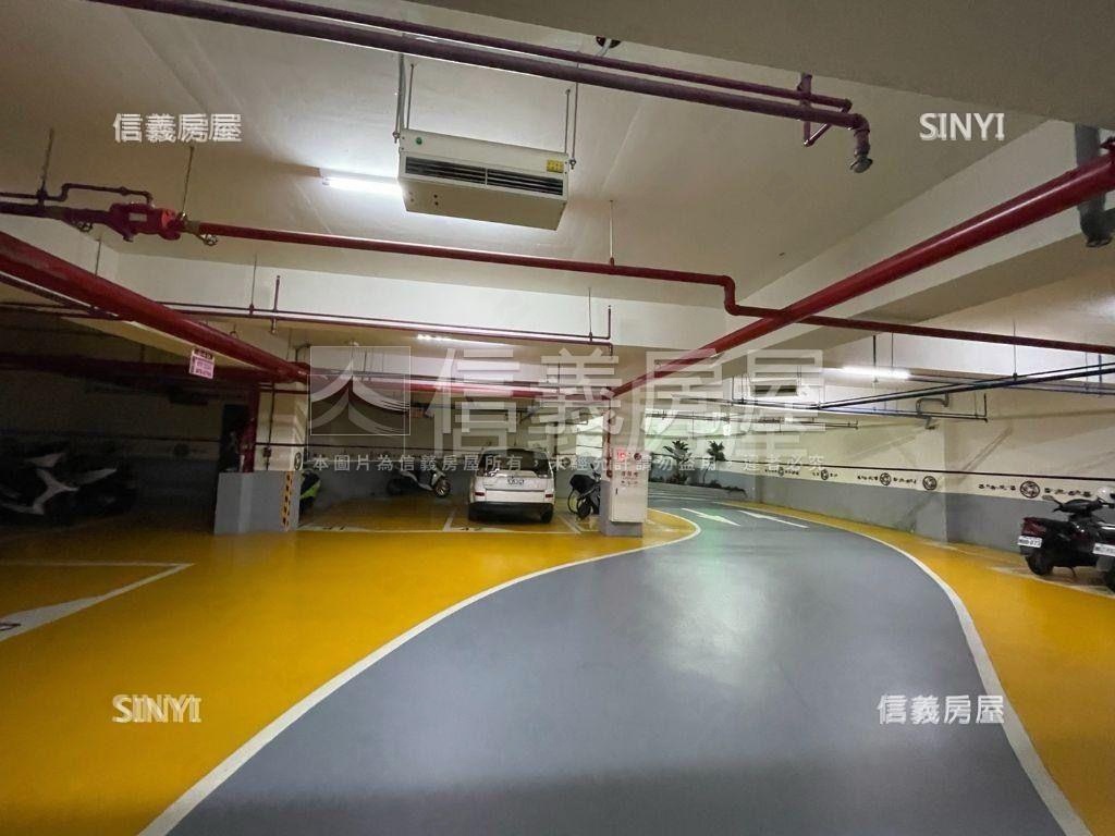 宜雄玉荷美景三房車位房屋室內格局與周邊環境