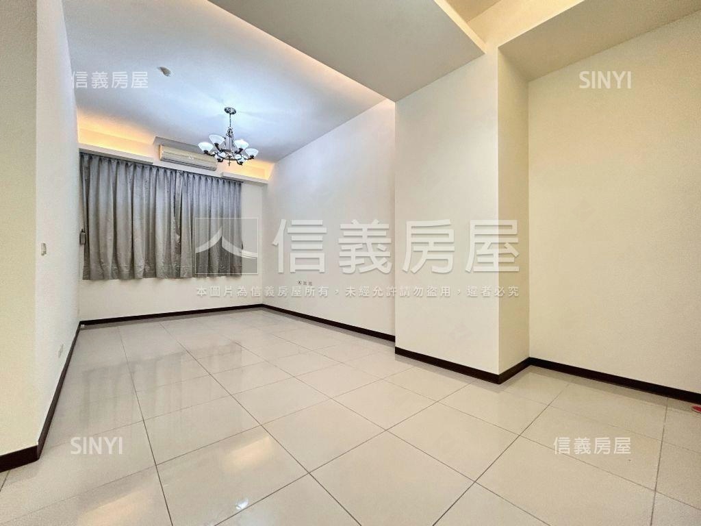 捷運迴龍捷運家境一樓房屋室內格局與周邊環境