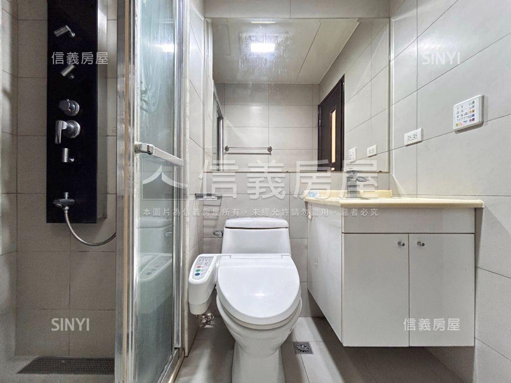 捷運迴龍捷運家境一樓房屋室內格局與周邊環境