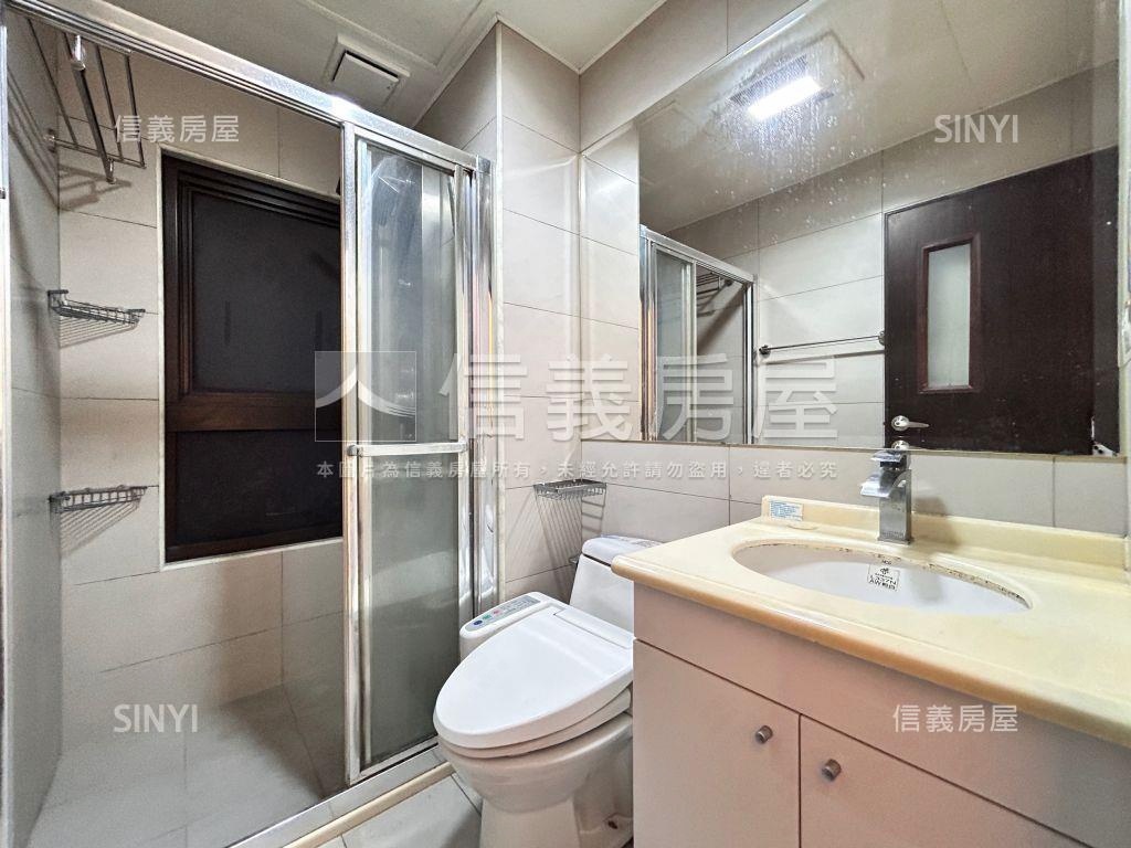 捷運迴龍捷運家境一樓房屋室內格局與周邊環境