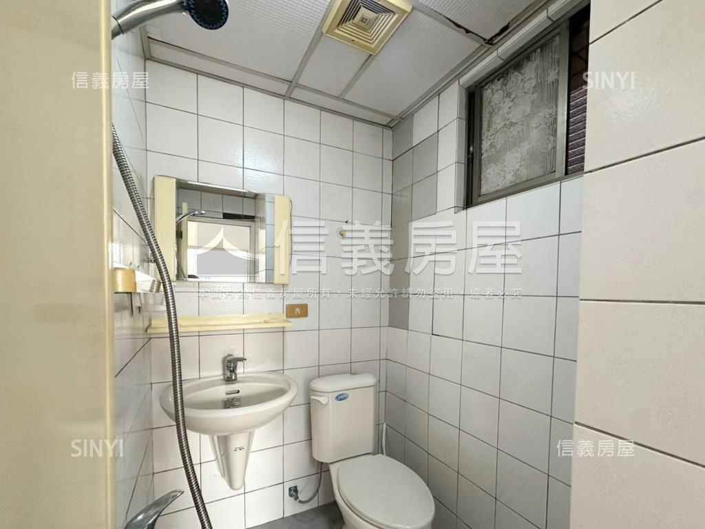 黎明河南｜採光三房車位房屋室內格局與周邊環境