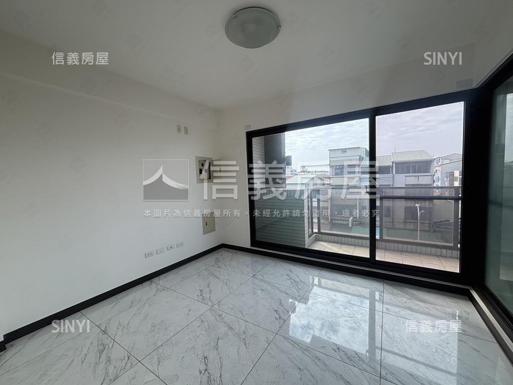 ［誠售］豐原臨路角間透店房屋室內格局與周邊環境