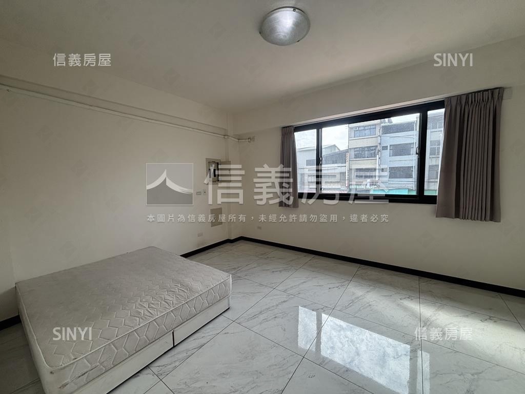 ［誠售］豐原臨路角間透店房屋室內格局與周邊環境