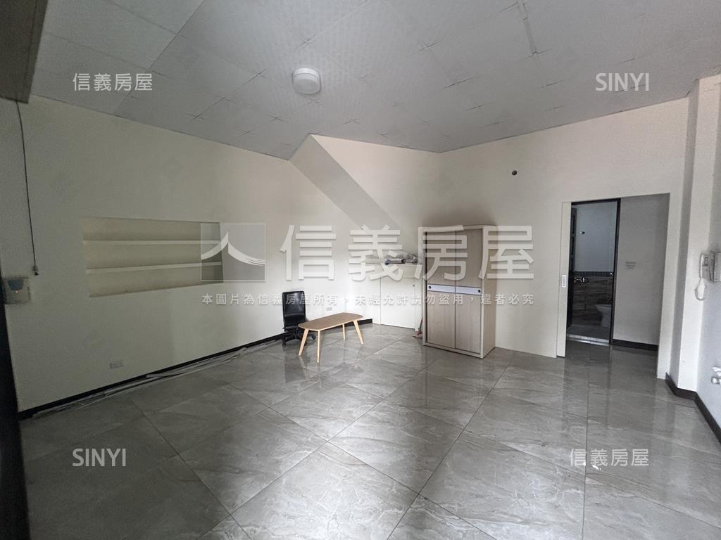 ［誠售］豐原臨路角間透店房屋室內格局與周邊環境