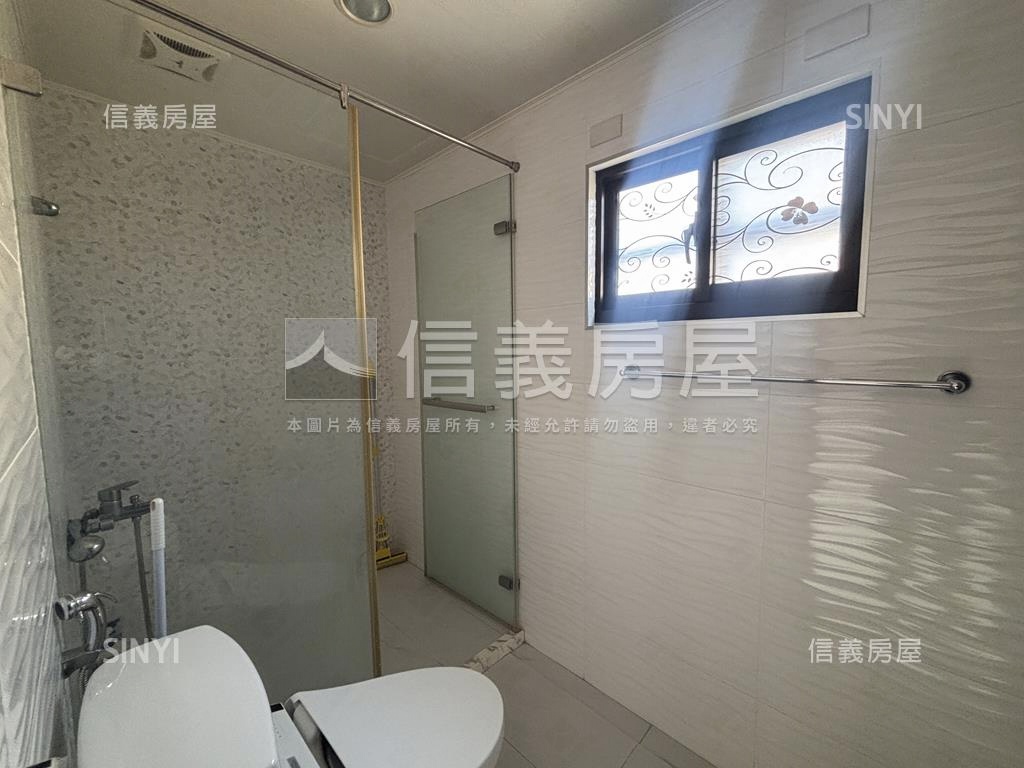 ［誠售］豐原臨路角間透店房屋室內格局與周邊環境