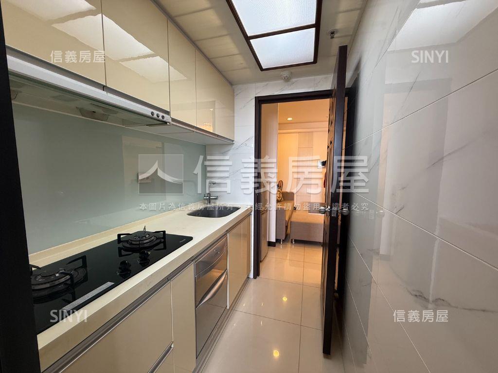 學校旁☆新帝標★兩房車位房屋室內格局與周邊環境