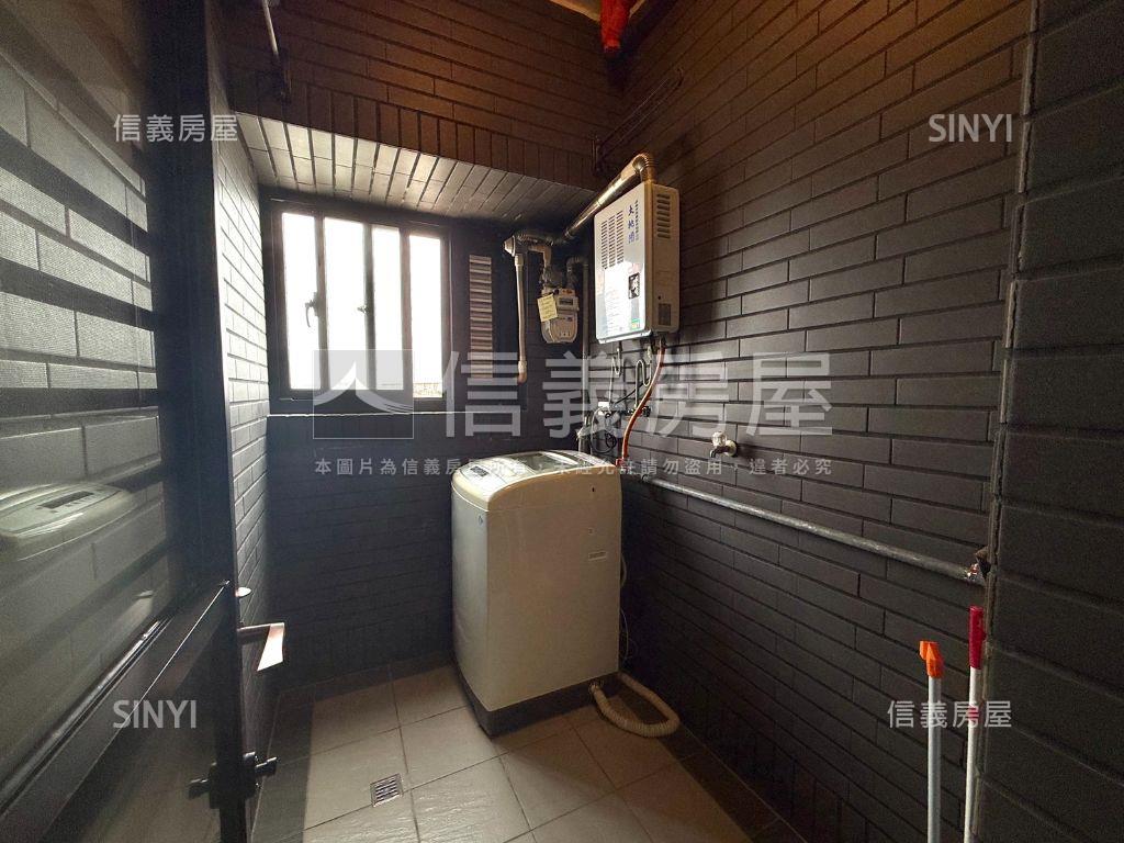 學校旁☆新帝標★兩房車位房屋室內格局與周邊環境