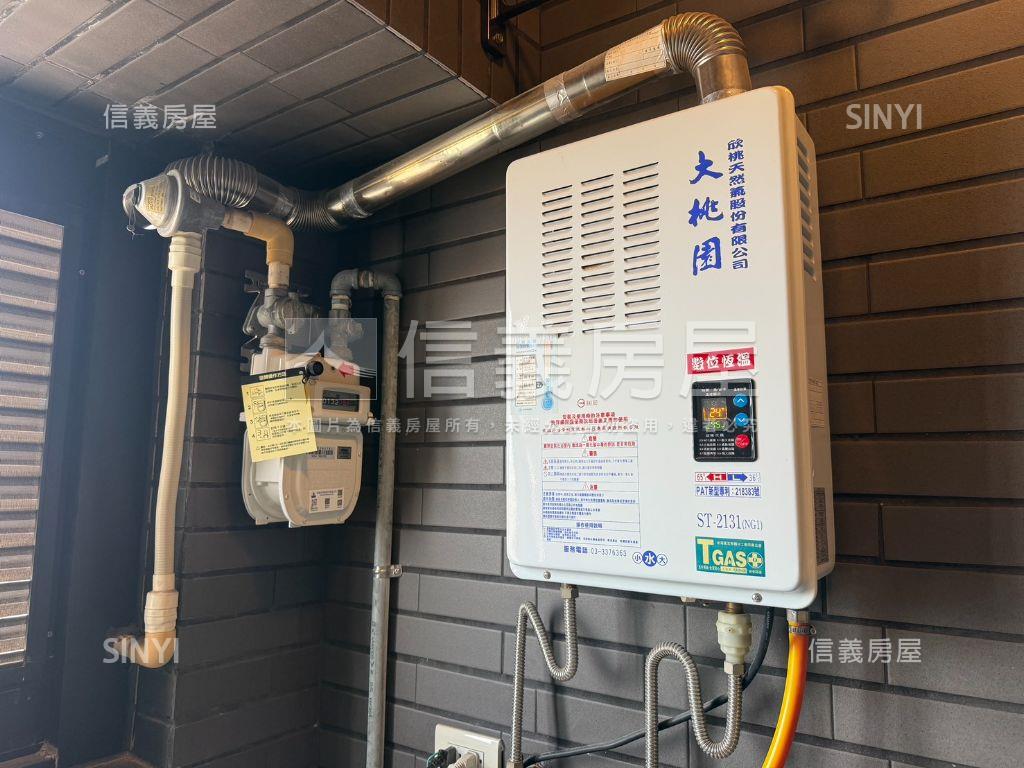 學校旁☆新帝標★兩房車位房屋室內格局與周邊環境