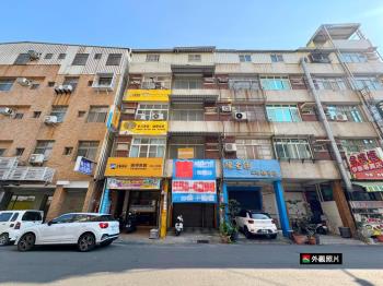 大美術館‧７－１１旁透店