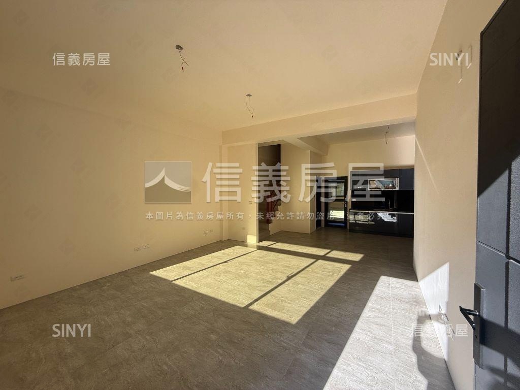 科技產業園區旁全新別墅Ｃ房屋室內格局與周邊環境