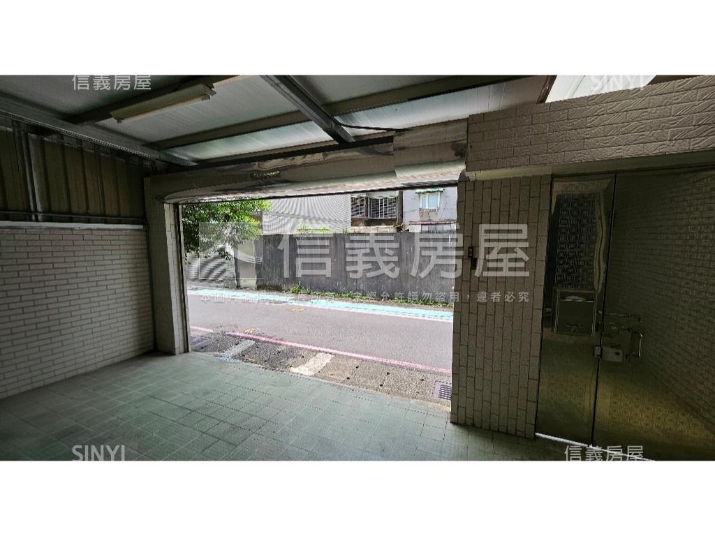 森林公園商一朝南一樓房屋室內格局與周邊環境