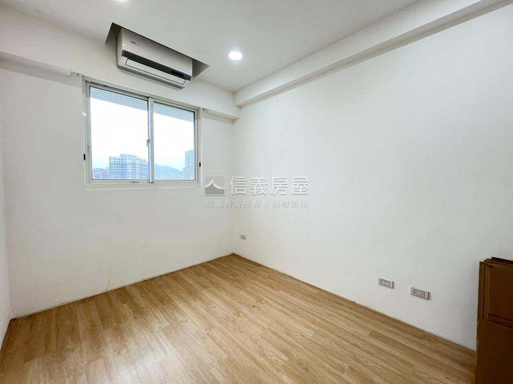 ＶＩＴＡ高樓山景質感三房房屋室內格局與周邊環境