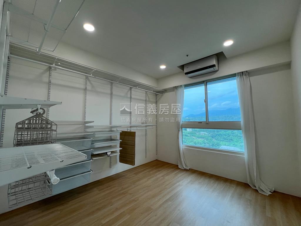 ＶＩＴＡ高樓山景質感三房房屋室內格局與周邊環境