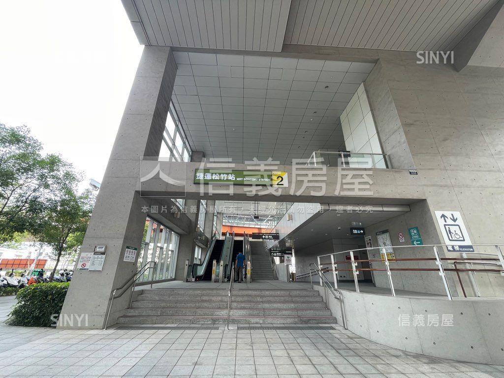 近捷運精裝３房邊間採光房屋室內格局與周邊環境