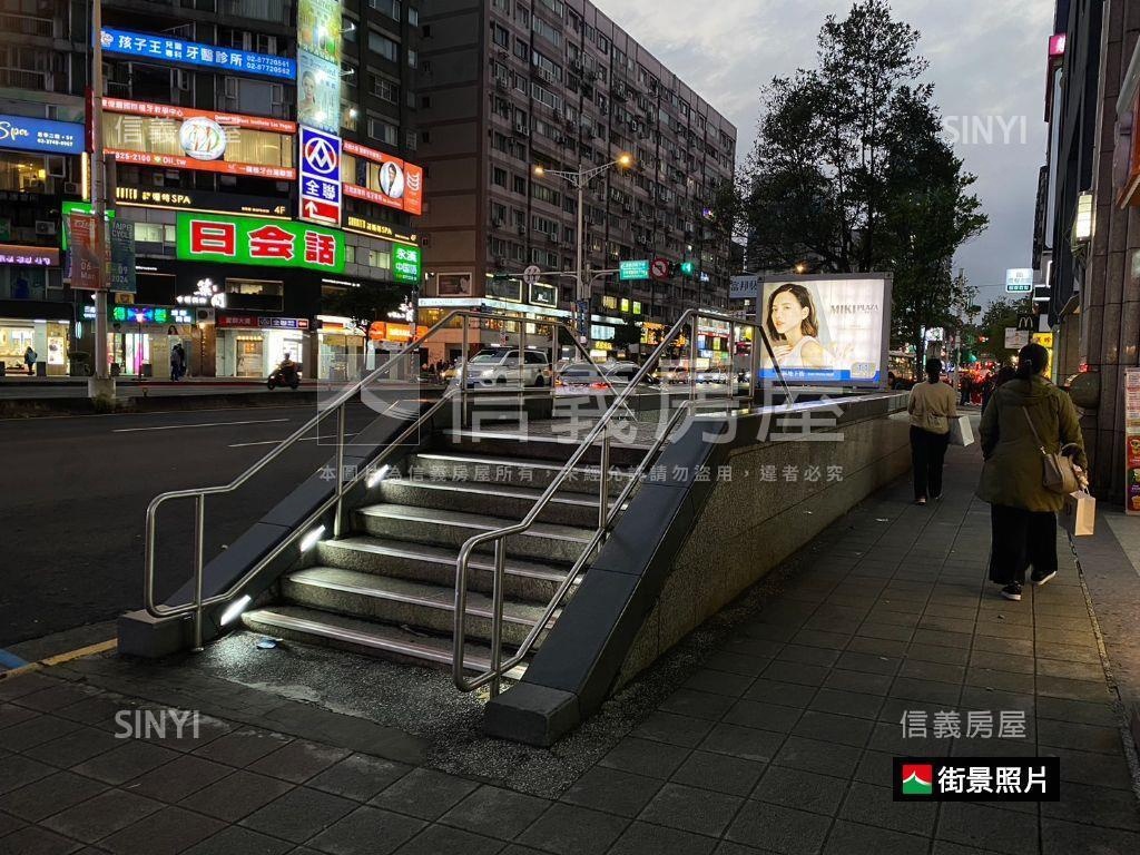 屋主急售●東區頂好小店面房屋室內格局與周邊環境