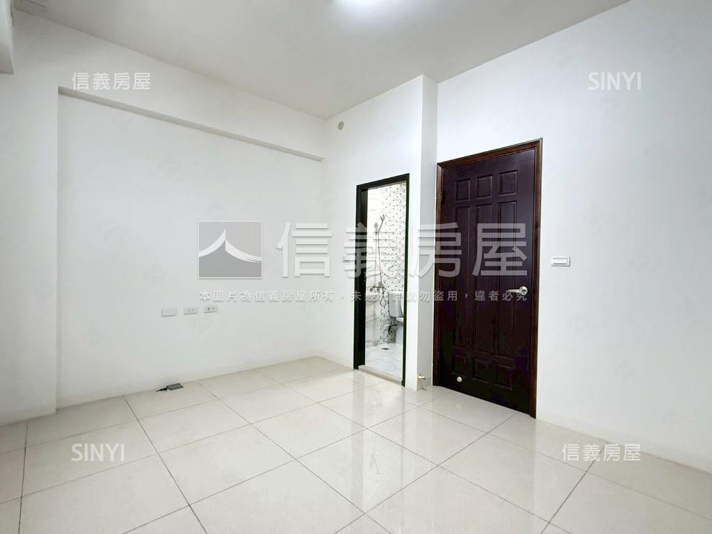永康約六年採光新穎店墅房屋室內格局與周邊環境