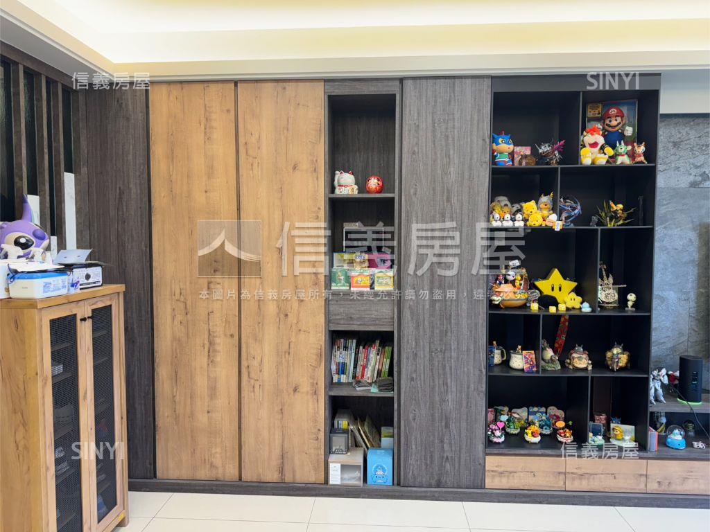 艾美館６次頂美景三房平車房屋室內格局與周邊環境