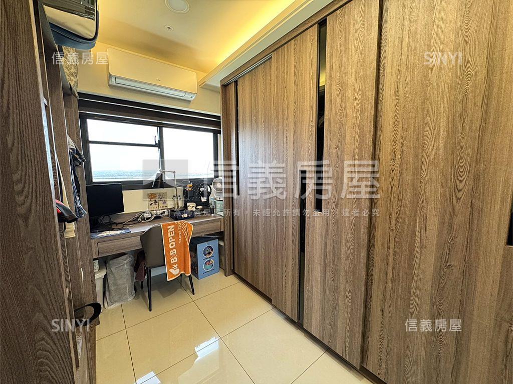 艾美館６次頂美景三房平車房屋室內格局與周邊環境