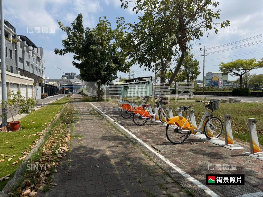 艾美館６次頂美景三房平車房屋室內格局與周邊環境