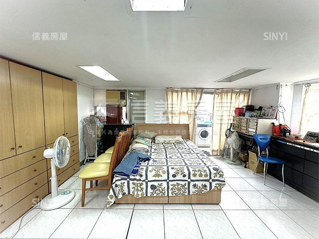 山水天地挑高大空間房屋室內格局與周邊環境