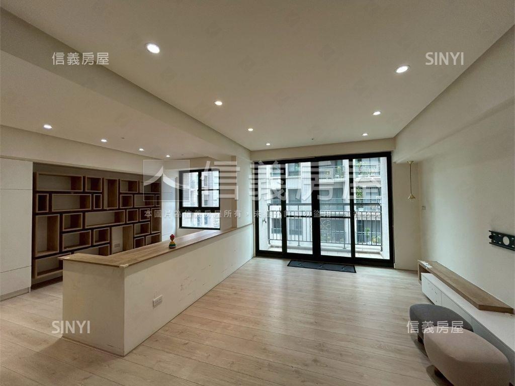 近竹南火車站次頂樓大坪數房屋室內格局與周邊環境