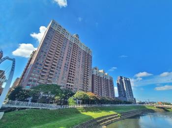 南崁溪畔尊邸豪景