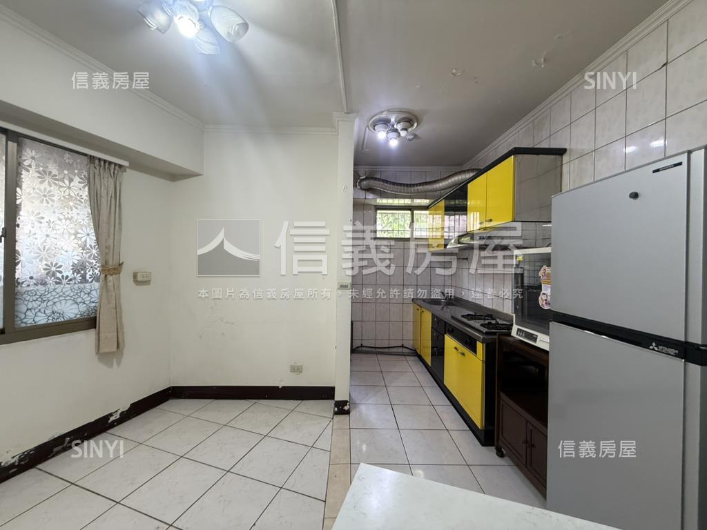 住定龍城大兩房兩衛房屋室內格局與周邊環境