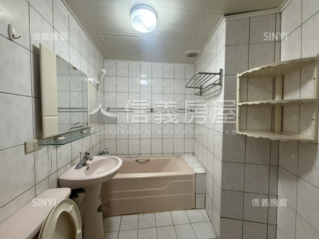 住定龍城大兩房兩衛房屋室內格局與周邊環境
