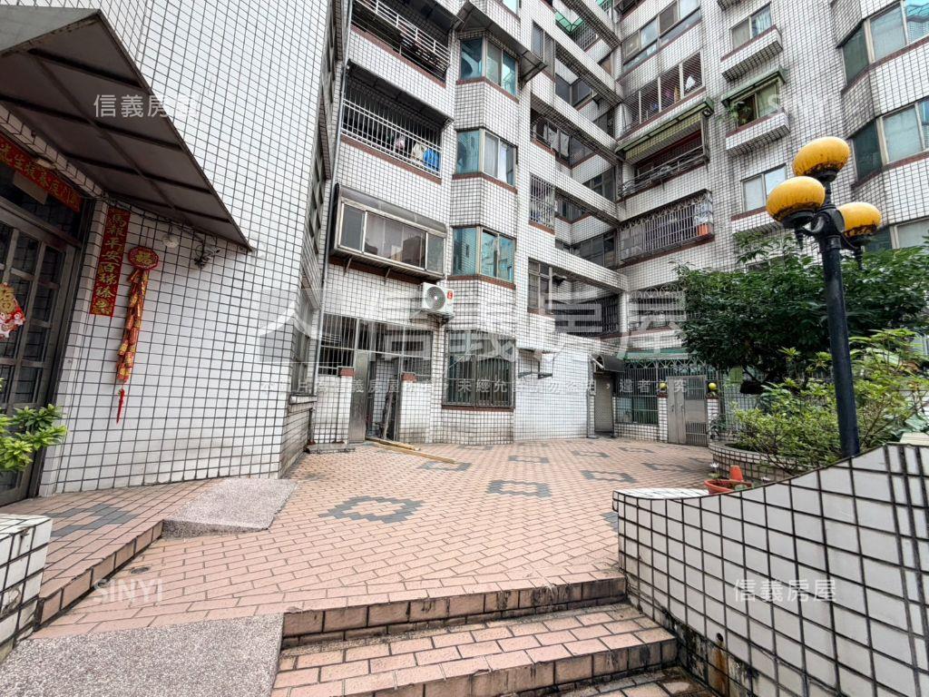 住定龍城大兩房兩衛房屋室內格局與周邊環境